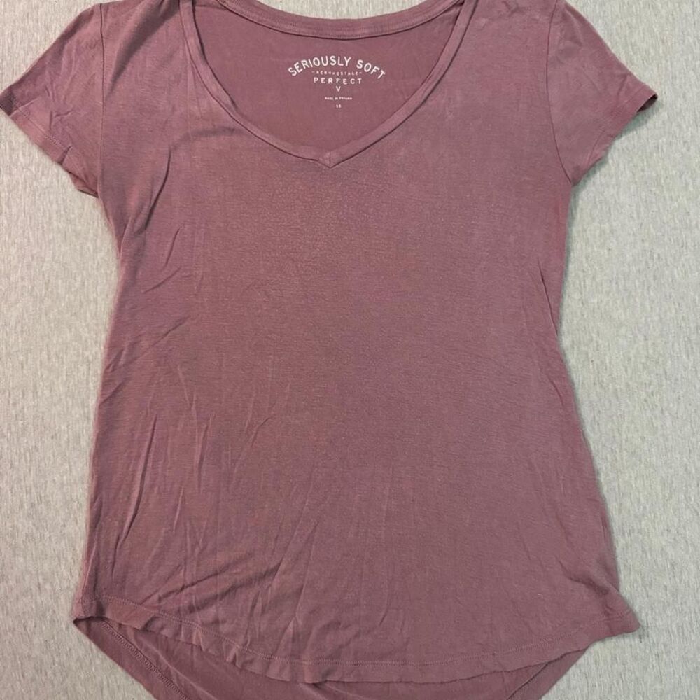 Aeropostale Women's Pink and Purple T-shirt